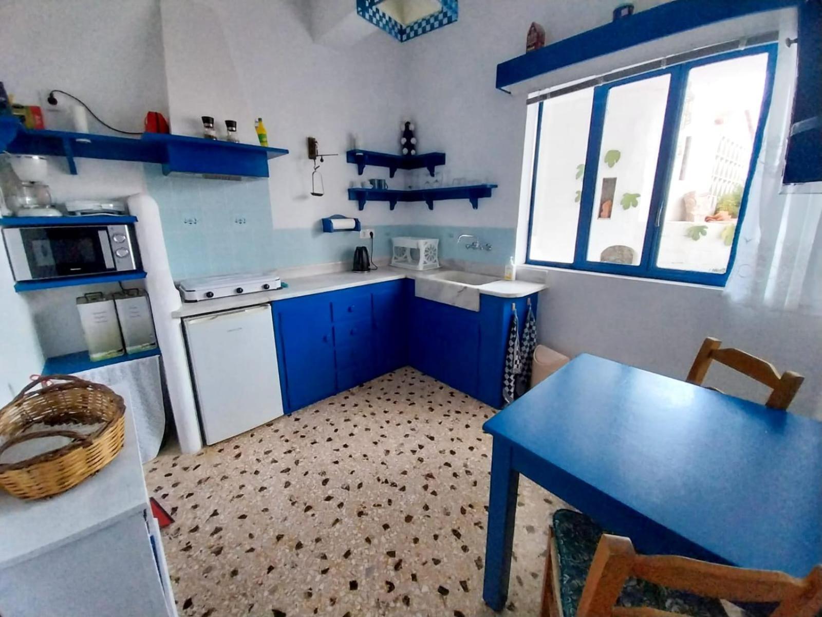 Blue On The Beach Poros Town Bagian luar foto